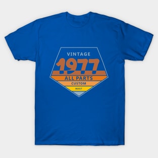 43rd Birthday T-Shirt - Vintage 1977 T-Shirt